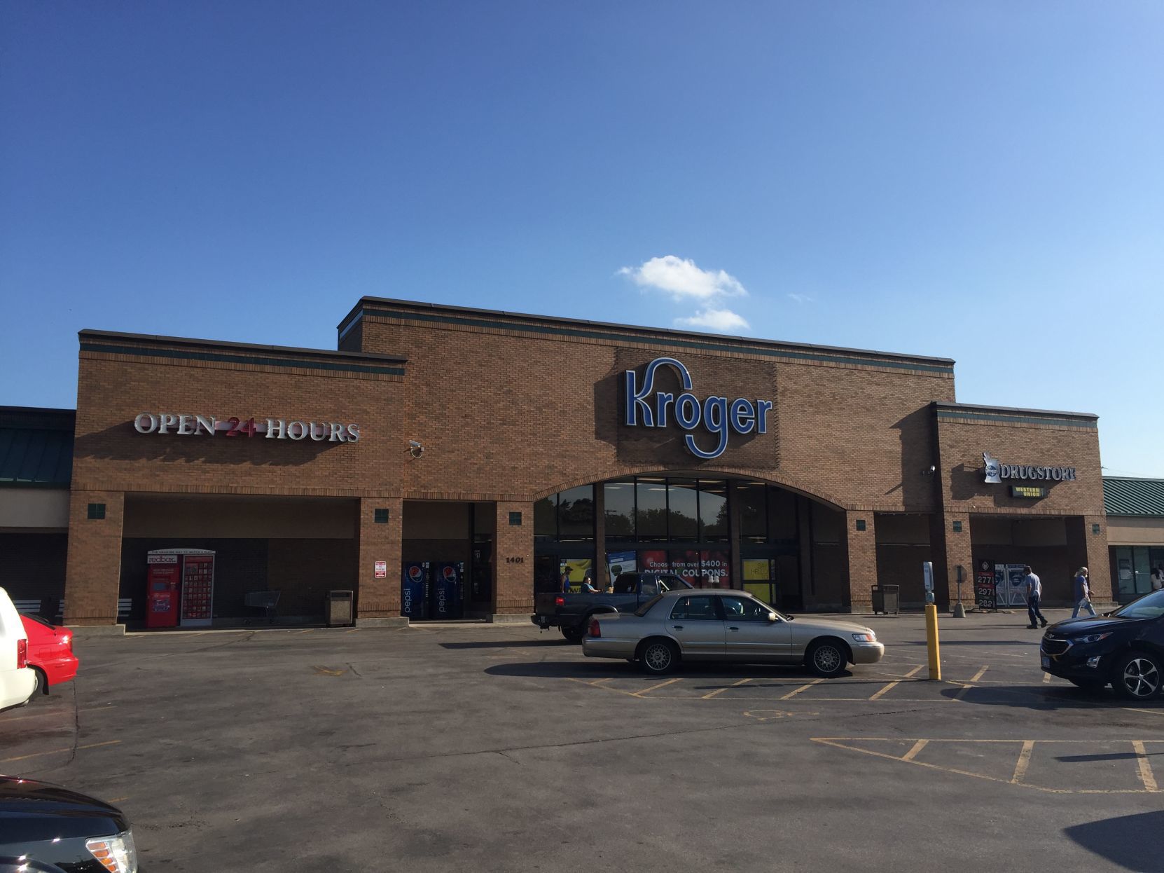 Fairview Plaza Kroger